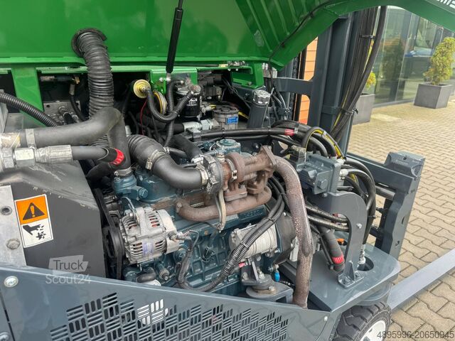 Empilhadeira de quatro direções Combilift CB3000// Diesel// Perfect / Only 5185 h