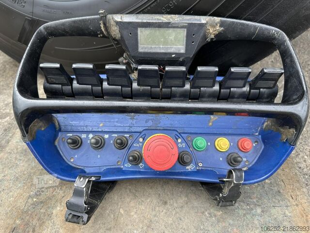 Kranwagen MAN TGS 35.400 8x4 TRIDEM + (32.5m) CRANE HMF 4720 ...
