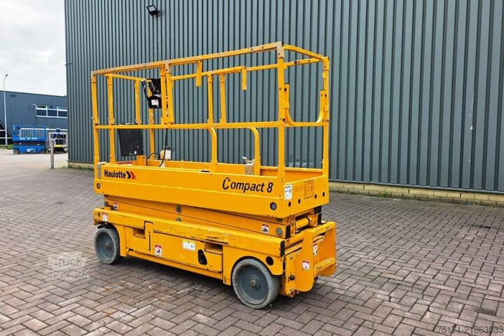Elevador de tijera Haulotte Compact 8 Electric, 8.2m Working Height, 350kg Cap