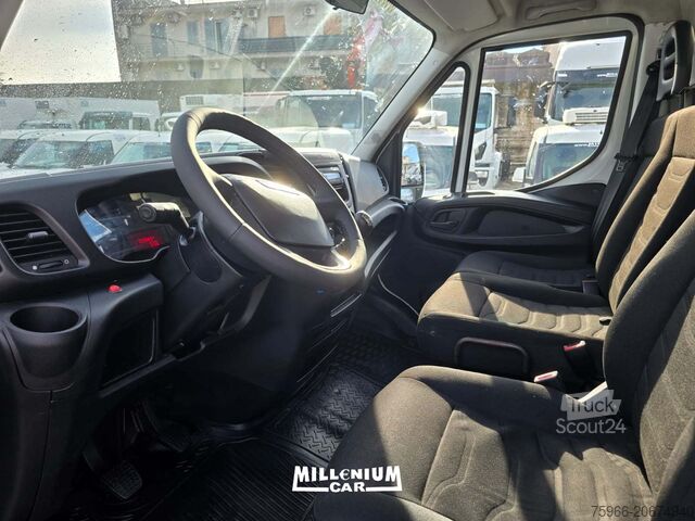 Izoterminis šaldytuvas furgonasizoterminis šaldytuvas furgonas Iveco 35-13 CELLA SURGELATI PORTE POST ATP RRC