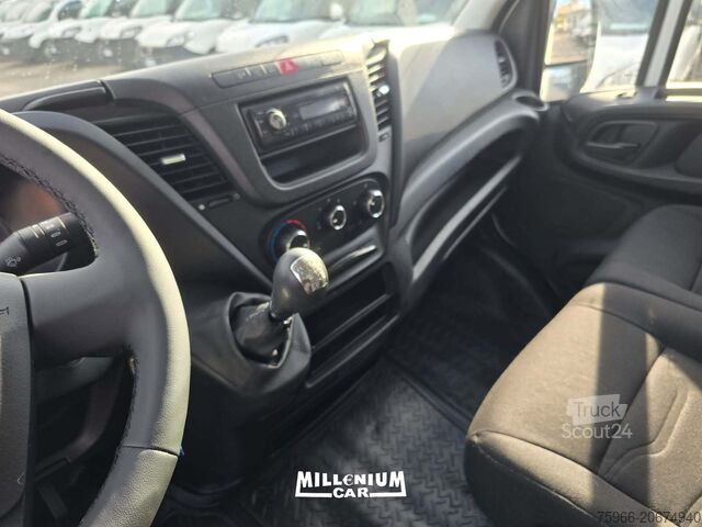 Izoterminis šaldytuvas furgonasizoterminis šaldytuvas furgonas Iveco 35-13 CELLA SURGELATI PORTE POST ATP RRC