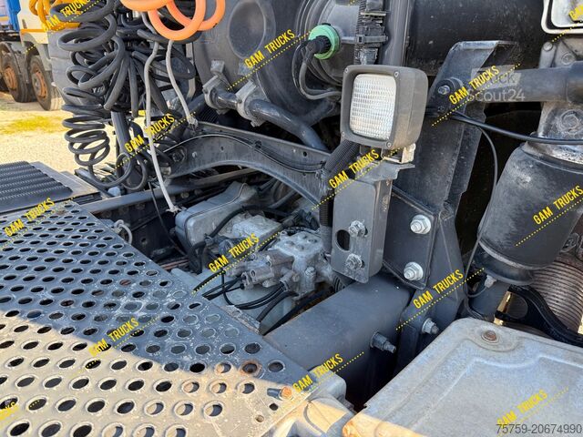 Vakio maantietraktori Volvo FH13.440 Globetrotter Kipphydraulik EU5