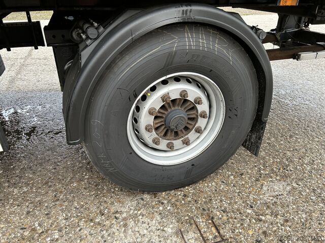 Schiebeplanen Krone Profi Liner / Schuifzeil / Kooi Aap / Stuur + L...