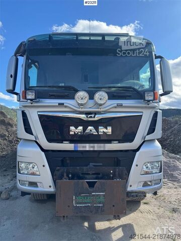 شاحنة قلابة MAN TGX 26.580 6x4 Snowplow-Equipped Tipper Truck