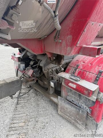 Kippiauto Scania R730 Asphalt truck