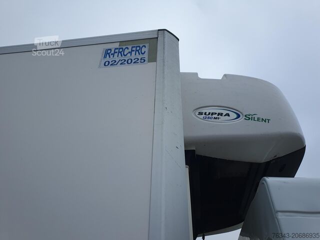 Camião frigorífico RENAULT D 19  WIDE 280 - E6 - MULTITEMP