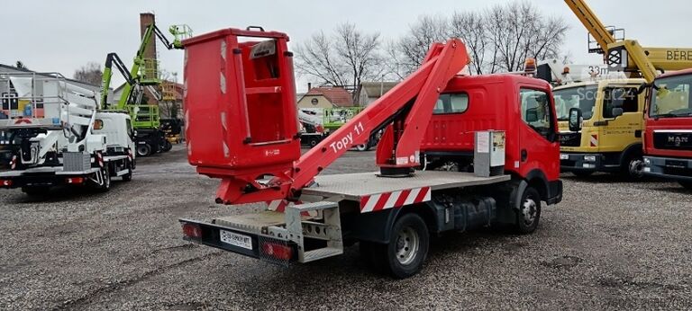 Фургон-фургон. Nissan Cabstar France Elevateur Topy 11 - 11 m