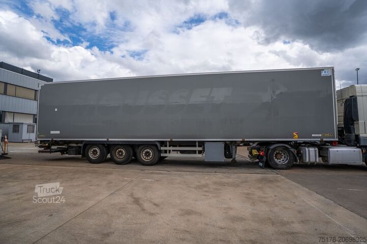 Kühl-/Tiefkühltransport CHEREAU CHEREAU+CARRIER 1950 MT+DHOLLANDIA 2.5T