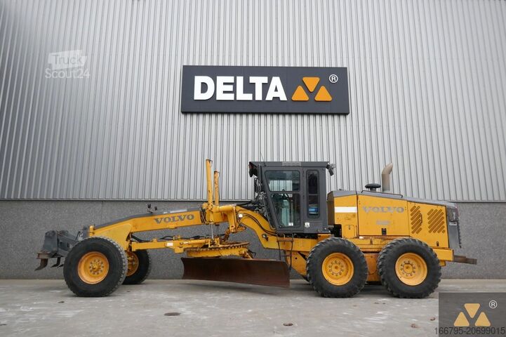 Грейдер Volvo G720B