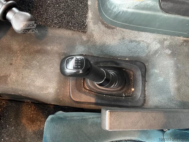 Koffer DAF CF 65 Handgeschakeld 308500 Kilometer