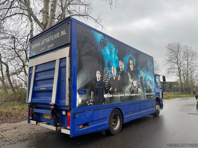 Suitcase DAF CF 65 Handgeschakeld    308500 Kilometer