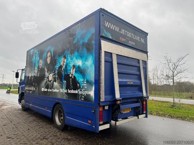 Suitcase DAF CF 65 Handgeschakeld    308500 Kilometer