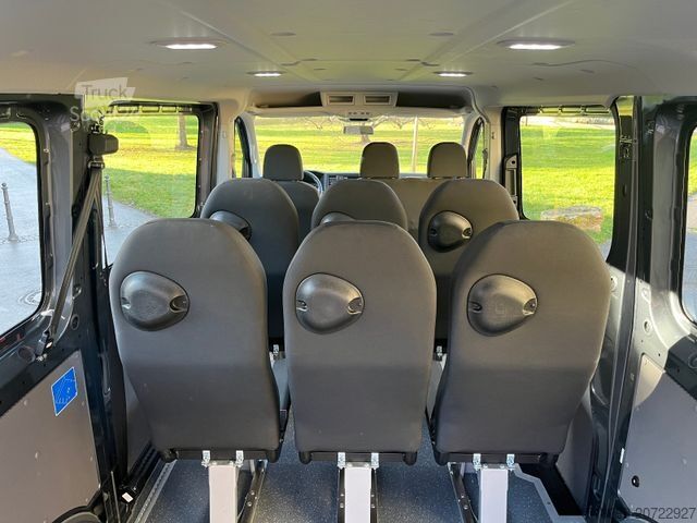 Minibuss VOLKSWAGEN CRAFTER 2,0 TDI 9 SITZER KAMERA AHK KLIMA PDC