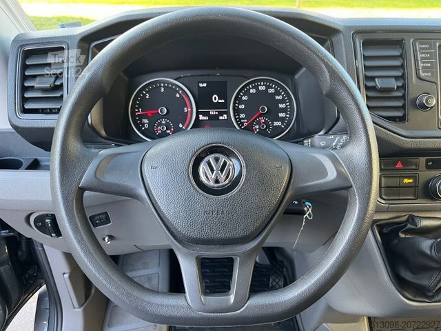 Minibuss VOLKSWAGEN CRAFTER 2,0 TDI 9 SITZER KAMERA AHK KLIMA PDC