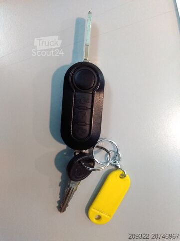 Wohnwagen/Wohnmobil Fiat Ducato Camper | 2 Posti Letto | Cucina | Pronto a Viaggiare