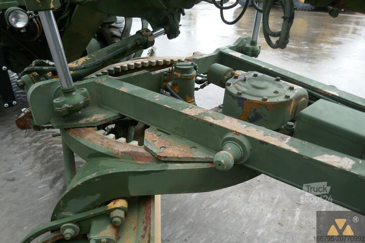 Livellatrice Caterpillar 130G Ex-army