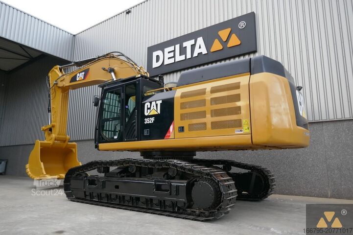 Escavatore cingolato Caterpillar 352F