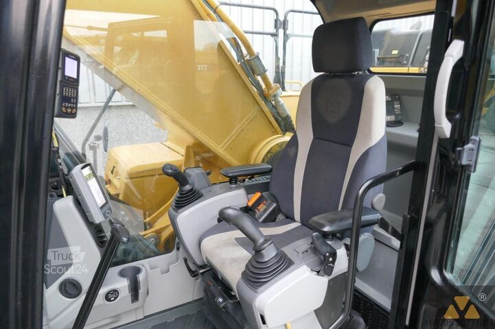 Escavatore cingolato Caterpillar 352F