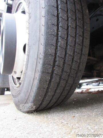 Kombiniran vozilo s ponjavo iveco Eurocargo 75-210 LBW Automatik Kima Pr. 7,26 m