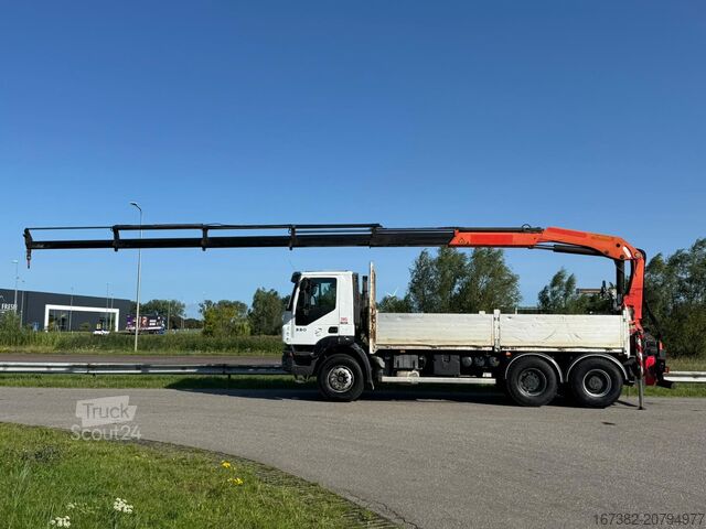 Iveco 330 6x4 met Palfinger PK 18500 kraan Iveco 330 6x4 with Palfinger PK 18500 crane
