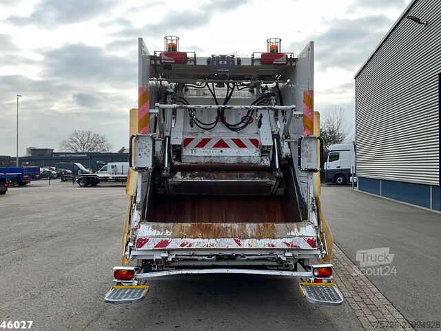 مركبة جمع النفايات Scania G 320 VDK 22m³