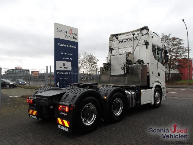 Ciężarówka ciężkiego typu Scania S 660 - 6x4 - V8 - 120to ZGG - HIGHLINE - ALCOA -