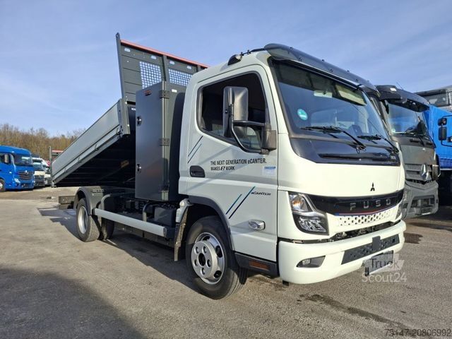 Savitarnos furgonas FUSO eCanter 4C15e 3-Sitzer Scattolini Kipper Staubox