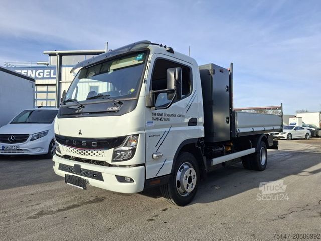 Savitarnos furgonas FUSO eCanter 4C15e 3-Sitzer Scattolini Kipper Staubox