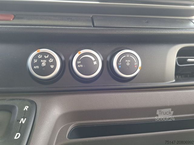 Savitarnos furgonas FUSO eCanter 4C15e 3-Sitzer Scattolini Kipper Staubox