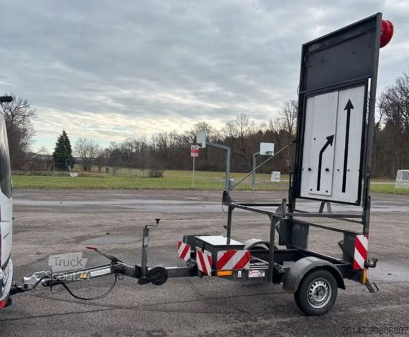 Anhänger  Mersch VT1-075E 1-Achs Verkehrsleitanhänger