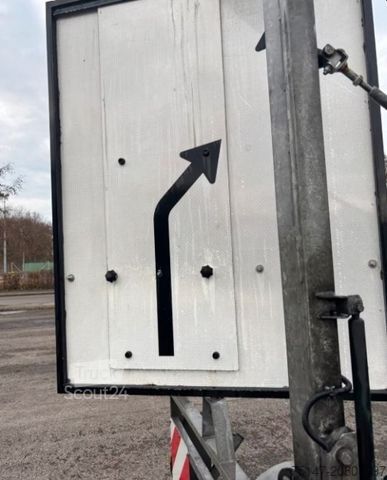 Anhänger  Mersch VT1-075E 1-Achs Verkehrsleitanhänger