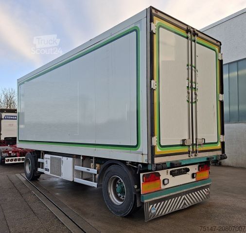 Koeltrailers 18 to 2-Achs Meat 6 Rohrbahnen Thermo King