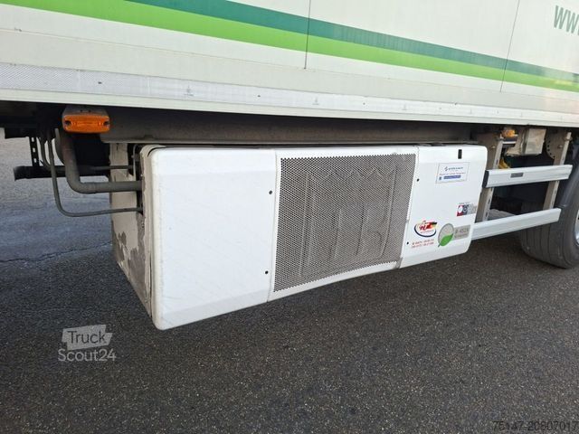 Koeltrailers  18 to 2-Achs Meat 6 Rohrbahnen Thermo King