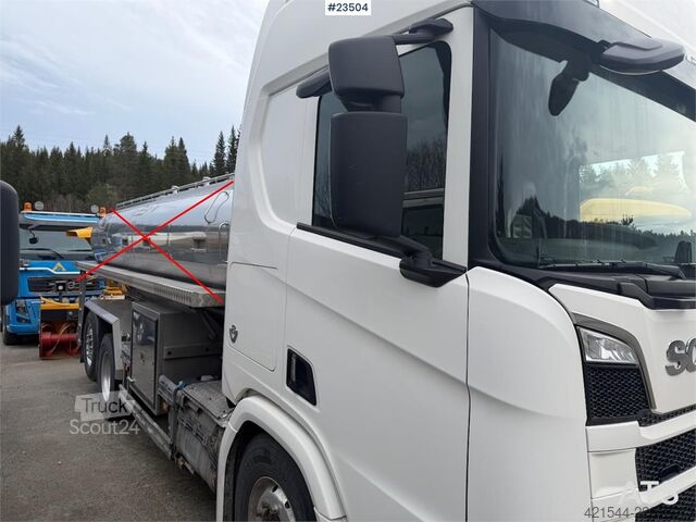 Chassis com cabina Scania R580 6x2 Chassis