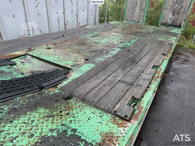 Låglastare Istrail 3 akslet machine trailer with hydraulic ramps