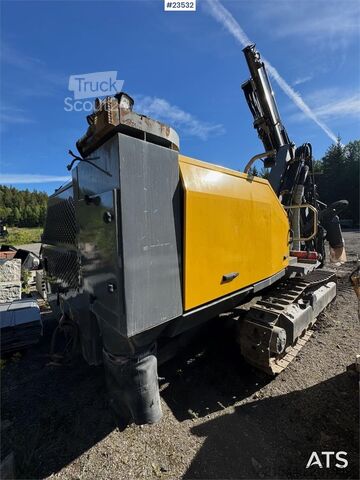 Zemní vrtací stroj Atlas Copco D7 Drilling Rig