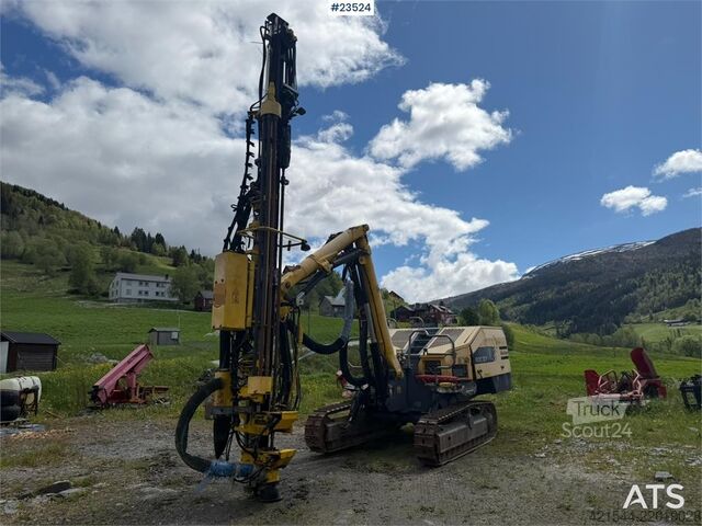 Žemės gręžimo mašina Atlas Copco D7-01 Drilling Rig with a 1832 hammer, meter count