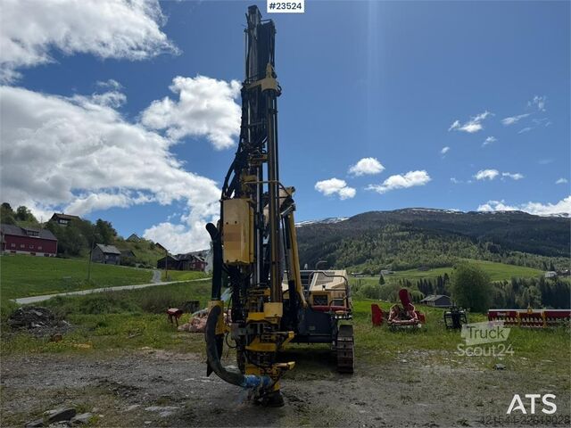 Žemės gręžimo mašina Atlas Copco D7-01 Drilling Rig with a 1832 hammer, meter count