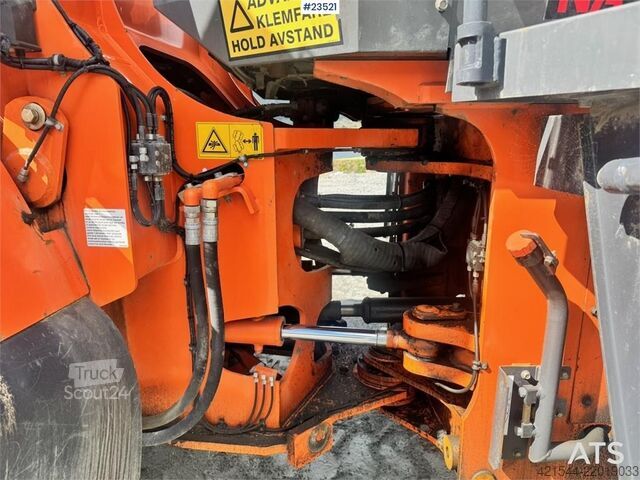 Nakladač Hitachi ZW220 Wheel Loader w/Bucket – Rebuilt Engine WATCH