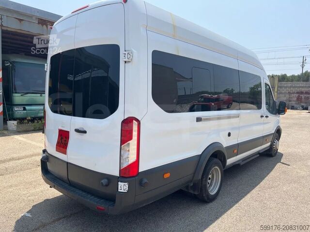 Transport de pasageri Ford Transit