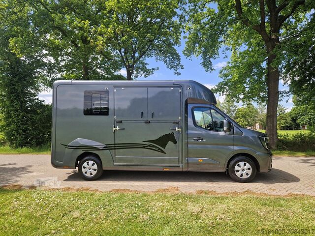 Horse transportation Renault Master STX S5L paardenwagen Pro-Safety uitvoeri...