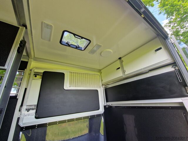 Horse transportation Renault Master STX S5L paardenwagen Pro-Safety uitvoeri...