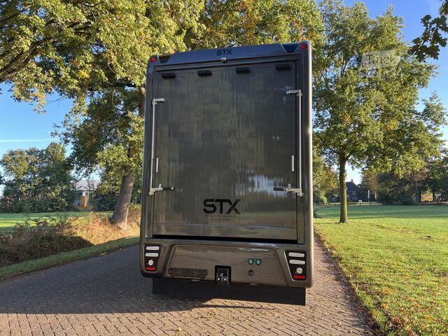 Paarden transport Scania P420 Luxury-line met pop-up en pop-out. id 69