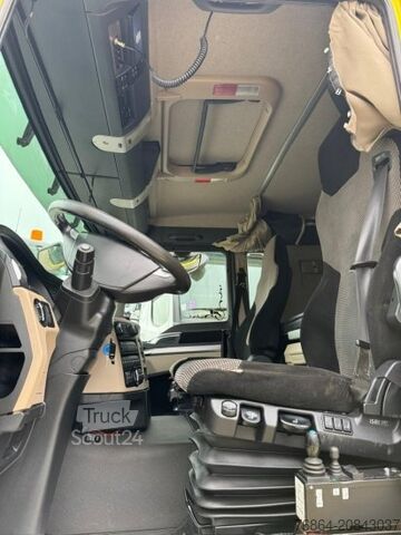 Tipper truck MAN TGS 26.500 6X2, PALFINGER-ABROLLKIPPER MIT KRAN,  LENK-LIFTACHSE, EURO 6