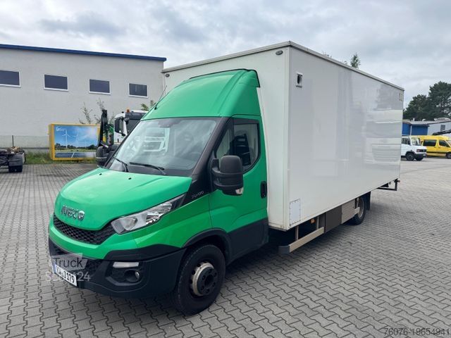 Furgon personalizat IVECO 70C17 Fleisch Theke Solar Heizung Kühler Kamera