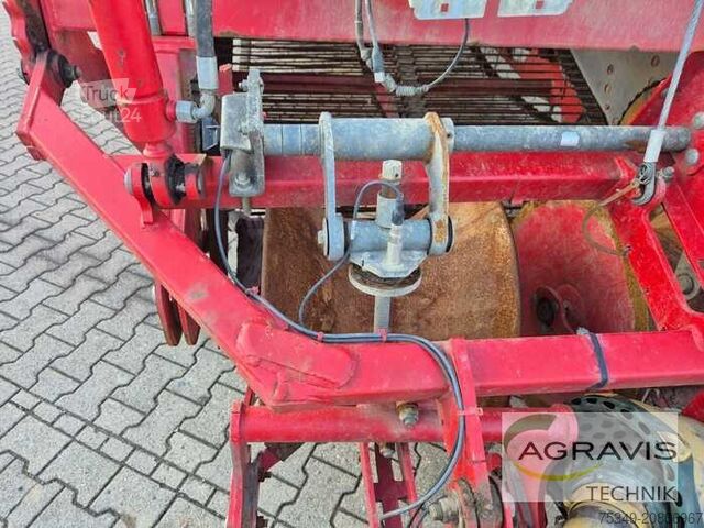 Burgonya technológia Grimme SE 150-60 UB