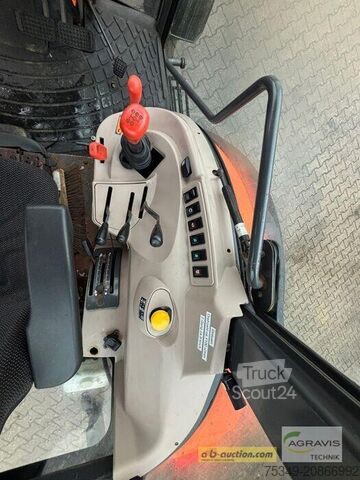 Tractor Kubota M 7040 CAB - VOLLKAB