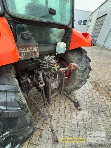 Tractor Kubota M 7040 CAB - VOLLKAB