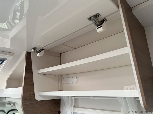 Półzintegrowany kamper CORIGON T Advanced 750 LS Automatik+Solar+Markis+Etrusco