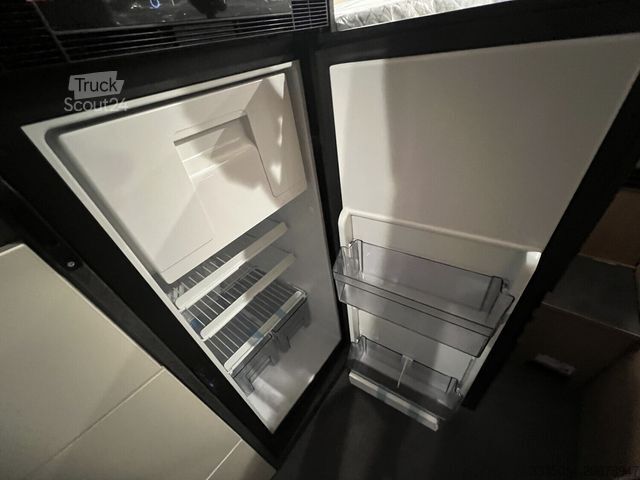 Avtodom MALIBU Genius 641 LE ACC+Markise+TV+MBUX